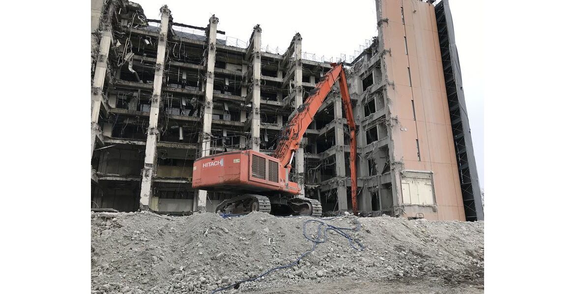 解体作業